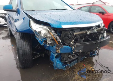 2010 Cadillac Srx Luxury Collection z USA, uszkodzony, nr VIN 3GYFNAEY9AS543352